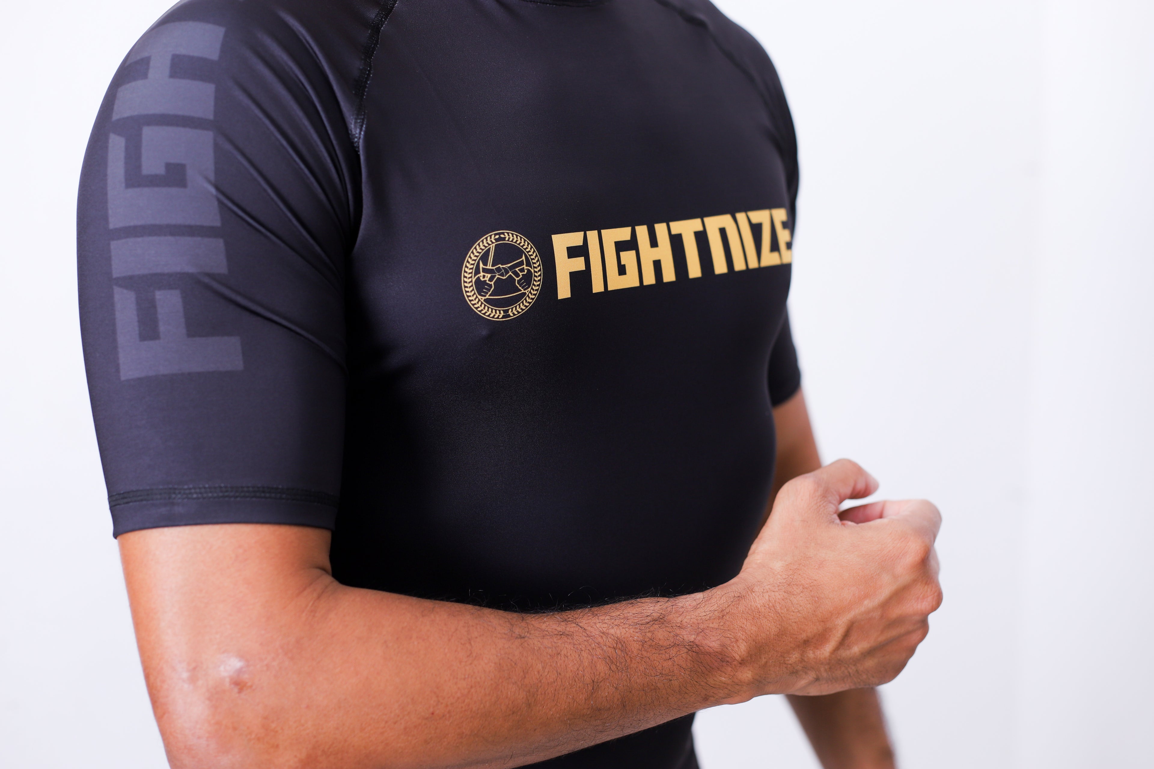 Rash Guard Fightnize Manga Curta