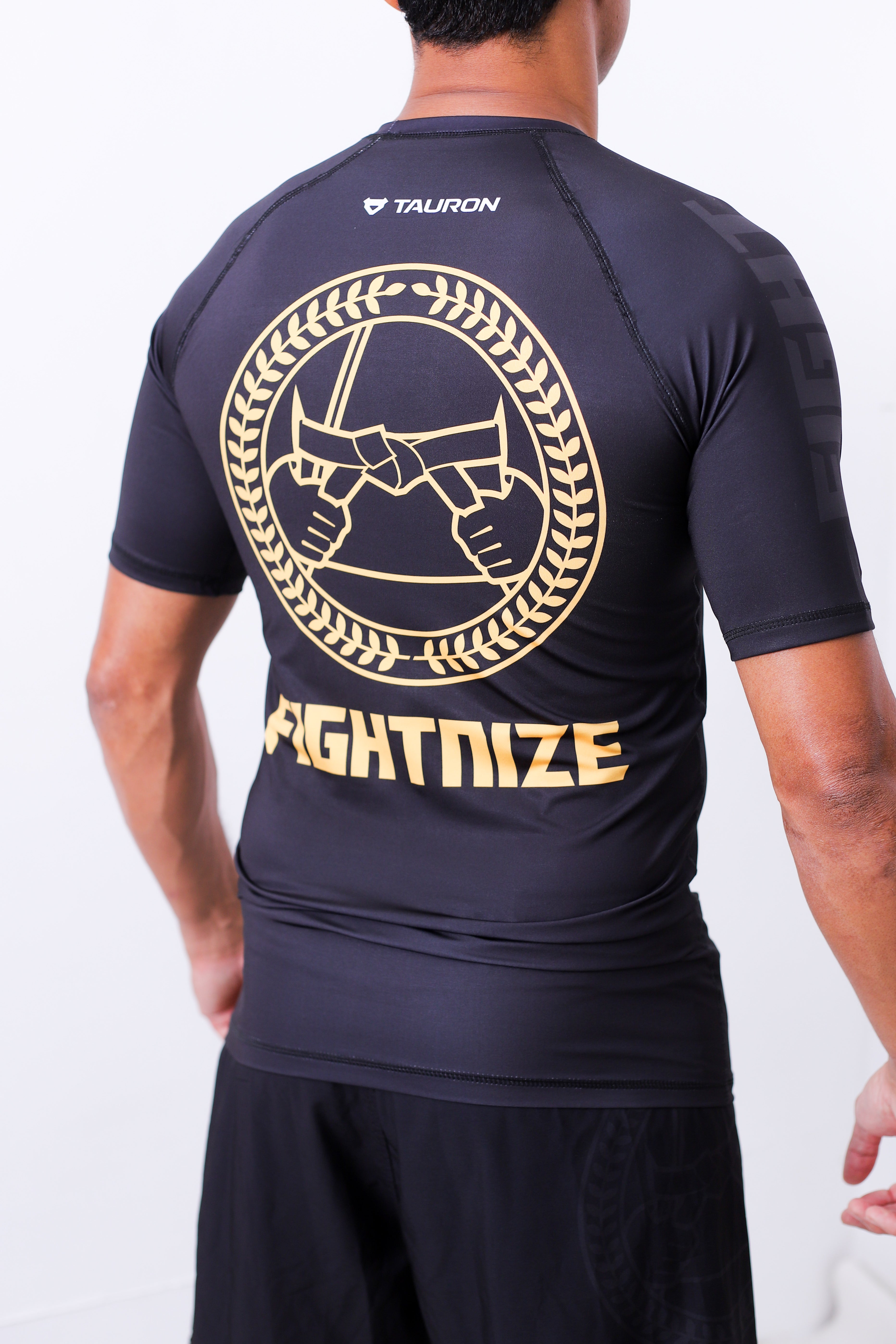 Rash Guard Fightnize Manga Curta